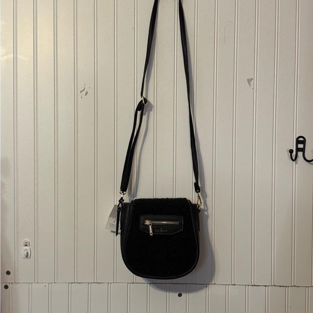 NWT Kedzie Black Messenger Bag
